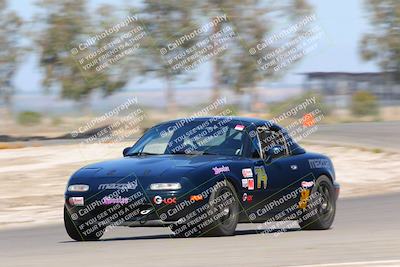 media/May-01-2022-CalClub SCCA (Sun) [[03a481c204]]/Group 5/Qualifying (I5)/